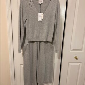 Pink Rose Heather Gray V-Neck Knit matching set